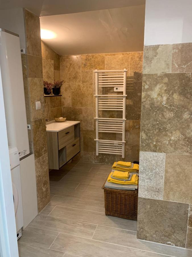 Standing Duplex Full Equipements Ideal Moyen Sejours Le Thor Zewnętrze zdjęcie